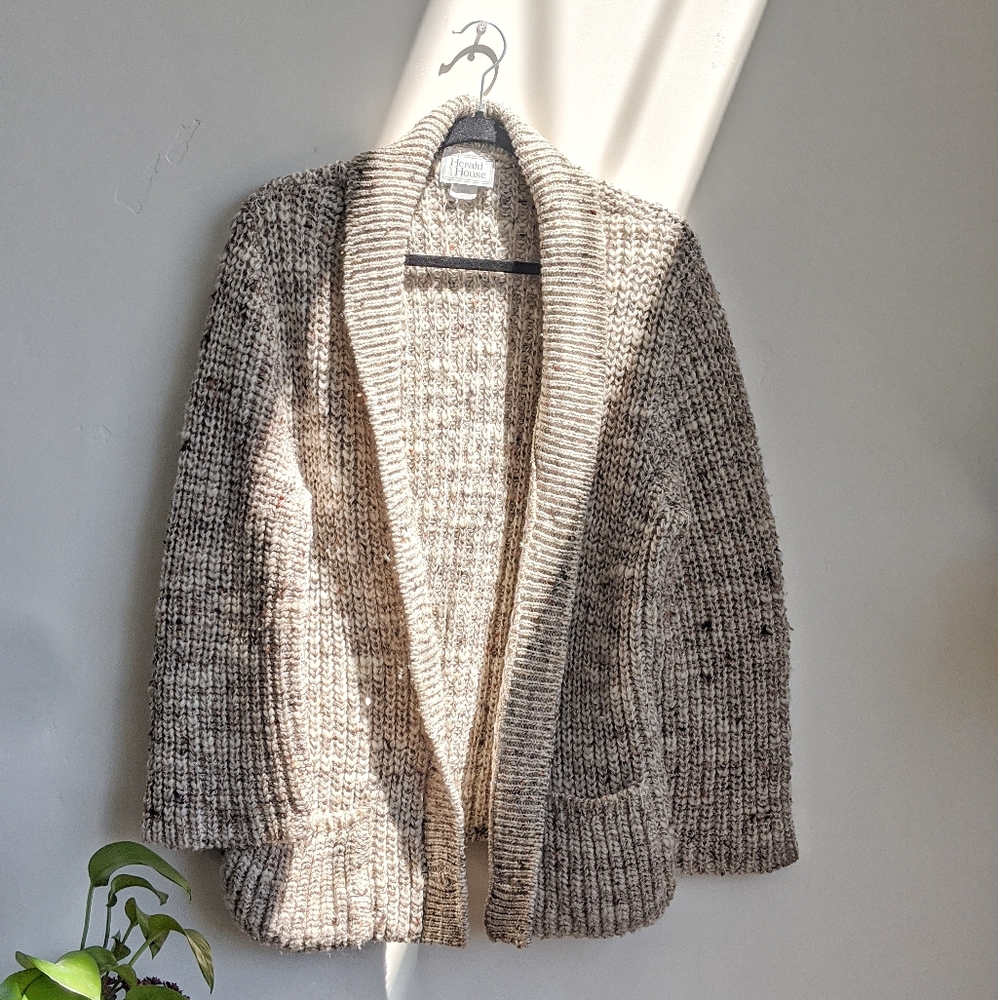 Thick wool cardigan - Herald House -Beige - Medium